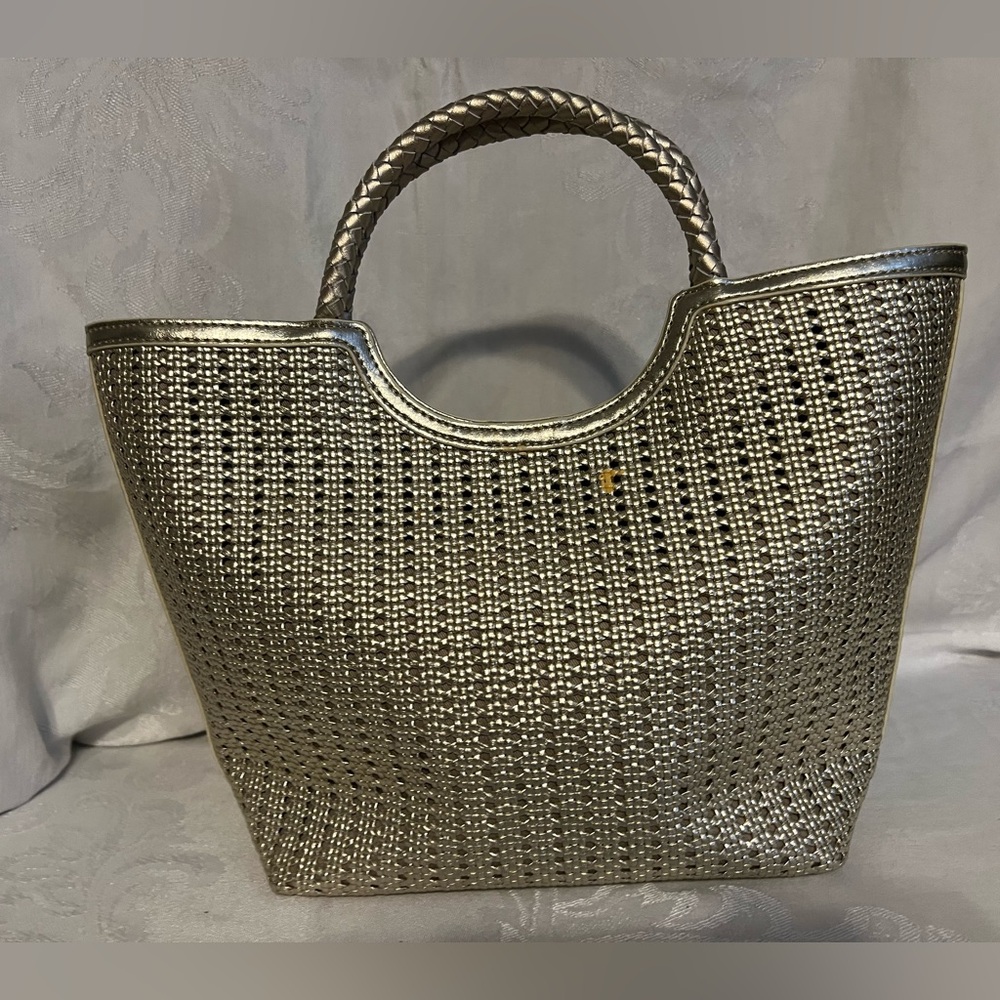 Talbots silver rattan handbag with leather trim and handles - Picture 2 of 11